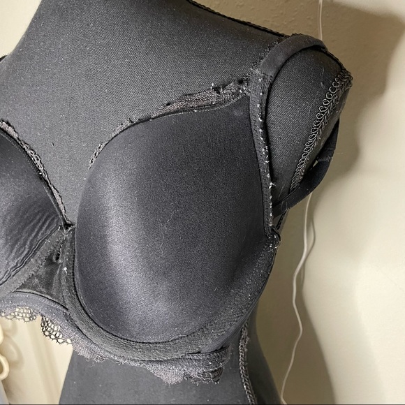 [Victoria’s Secret] Body By Victoria Lined Demi Bra - Picture 11 of 11